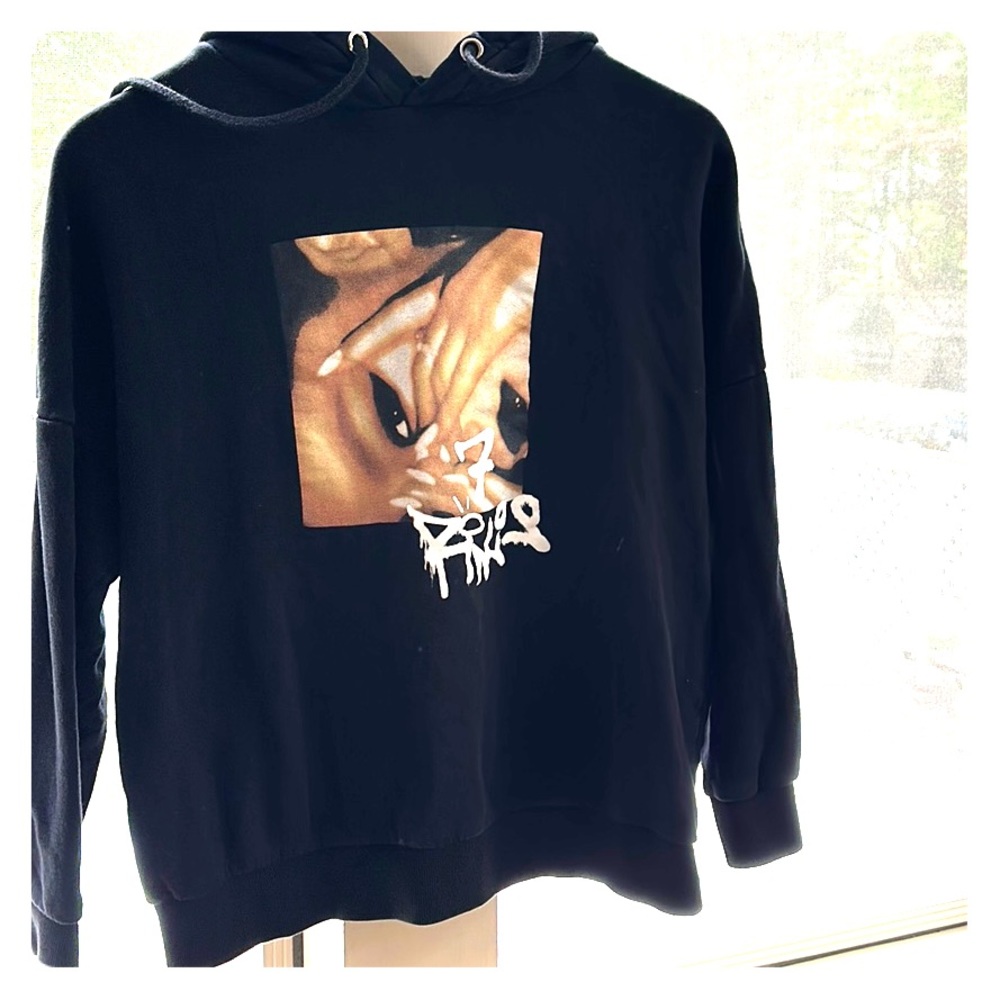 LADIES XS H&M ARIANA GRANDE HOODIE